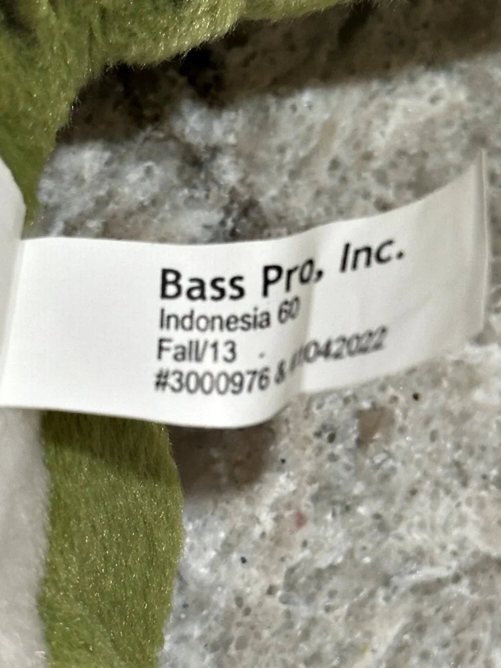 Bass Pro Shops Largemouth Bass Plush 14 Inch Stuffed Animal Realistic Green Fish
